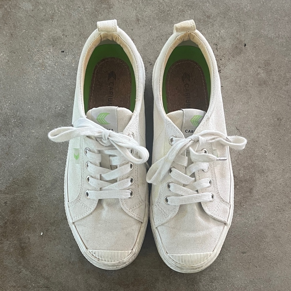 Cariuma Canvas Lace-Up Sneakers in White